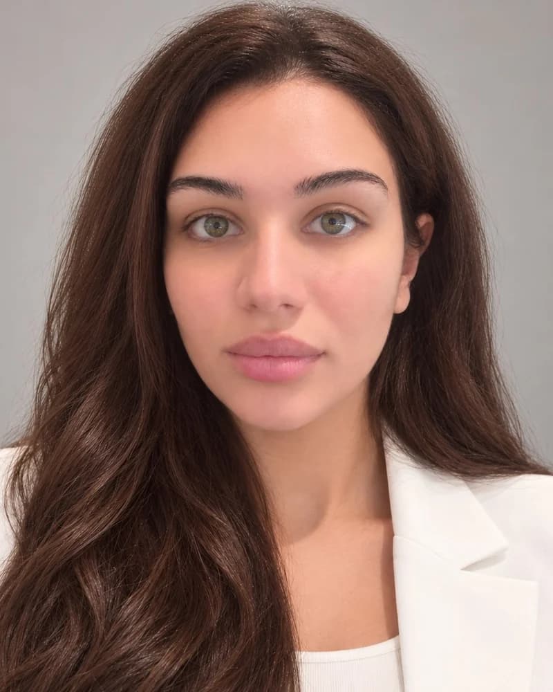 Portrait of Ilona Zein, Manager at vHospital.